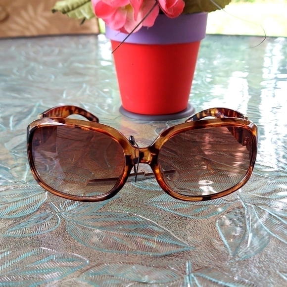 NWT Foster Grand sunglasses - Picture 1 of 4